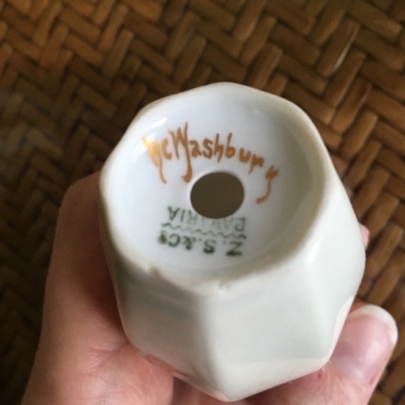 Vintage Monogram M Salt & Pepper Shakers Bavaria - Picture 5 of 6